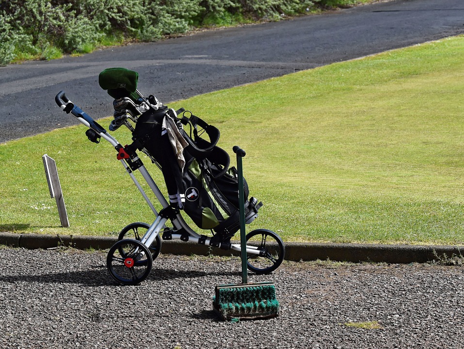 Chariot pour sac de golf